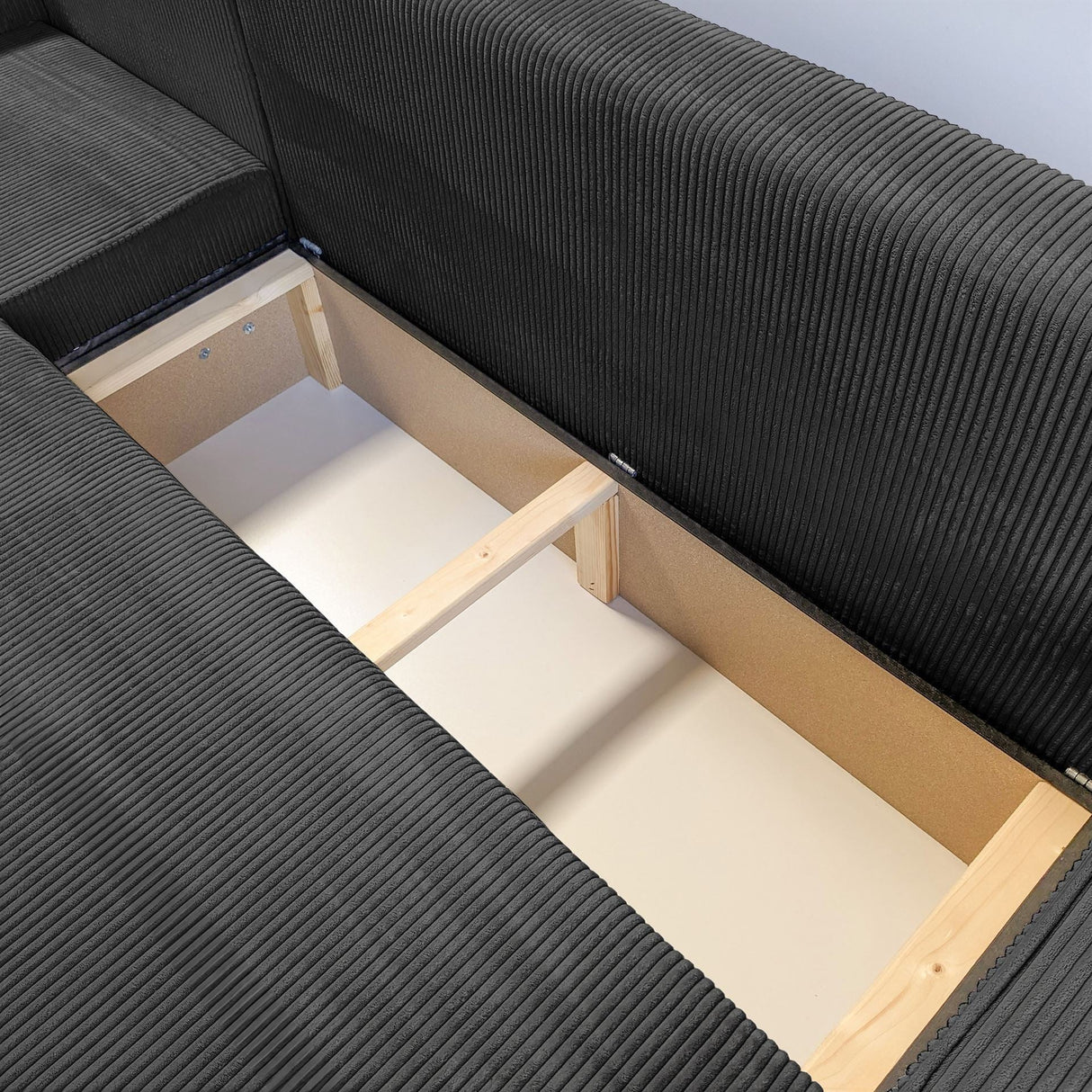 ECKSOFA BETT BERGAMO 247CM FEDERN + SCHAUM